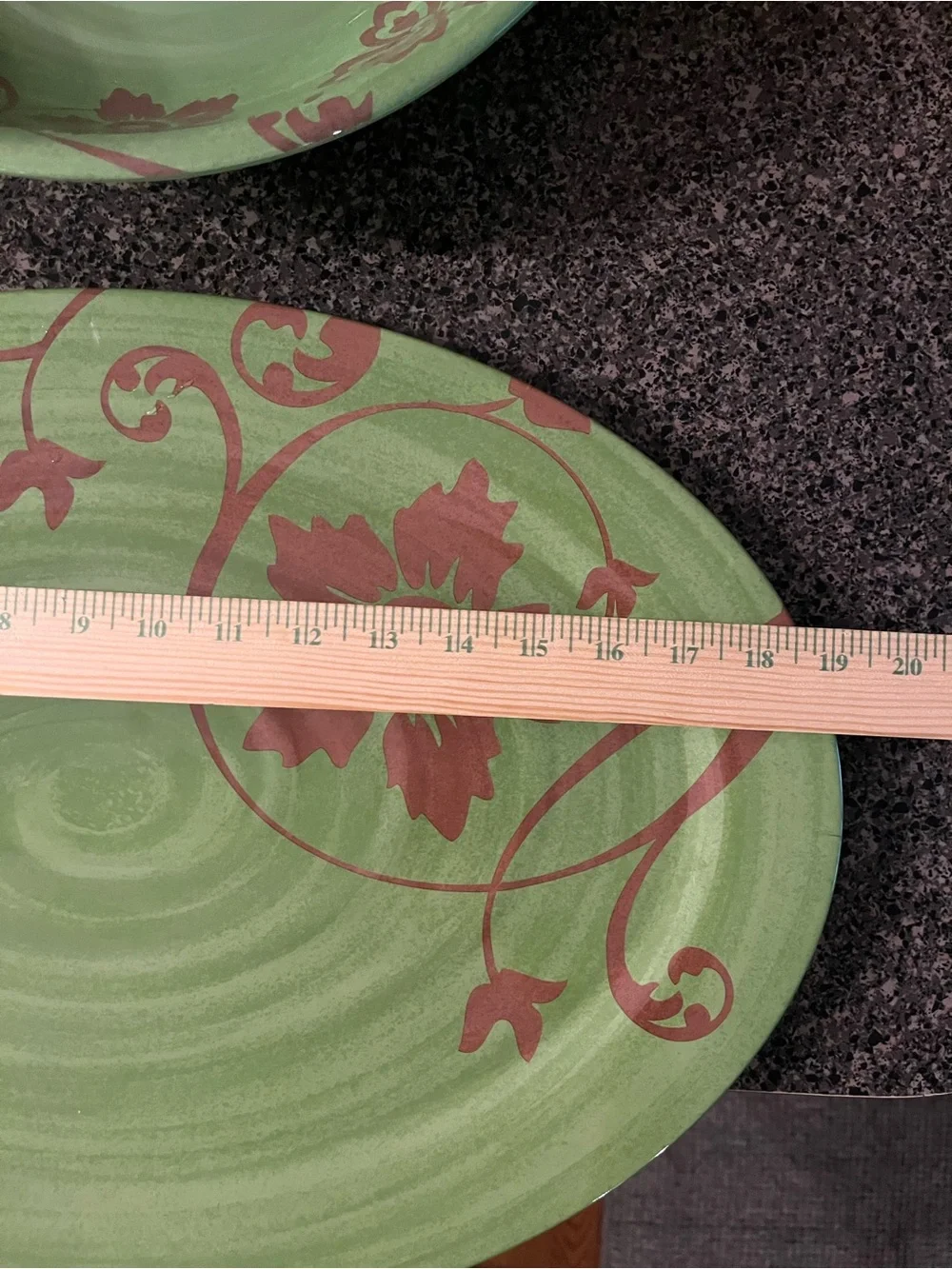 TarHong  Melamine Large Serving Bowl and Platter with Floral Motif